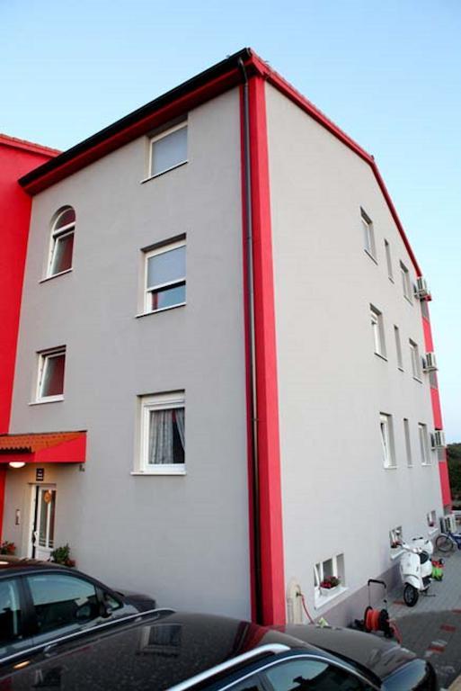 Apartments Saric Πούλα Εξωτερικό φωτογραφία