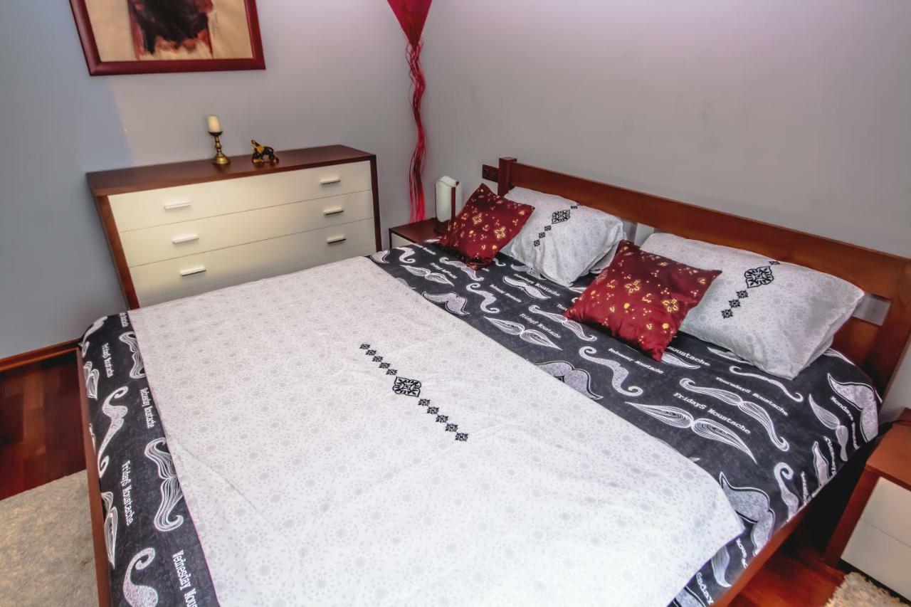 Apartments Saric Πούλα Εξωτερικό φωτογραφία