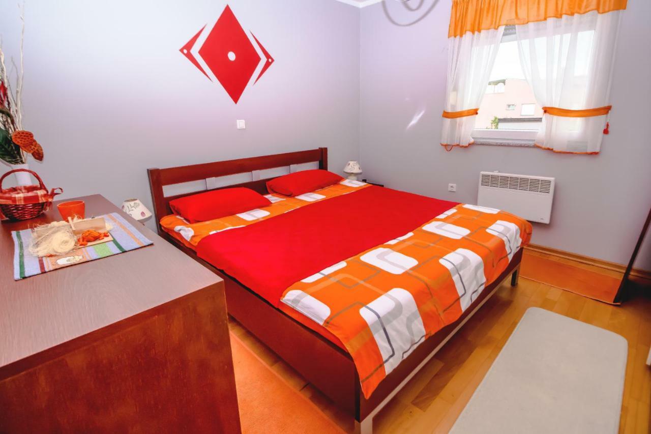 Apartments Saric Πούλα Εξωτερικό φωτογραφία