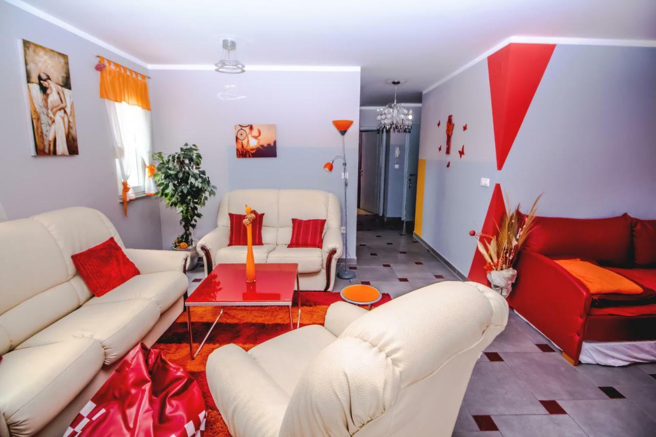 Apartments Saric Πούλα Εξωτερικό φωτογραφία